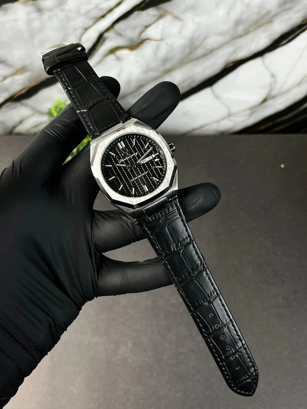 Success Way Day & Date Leather Strap Watch - L220